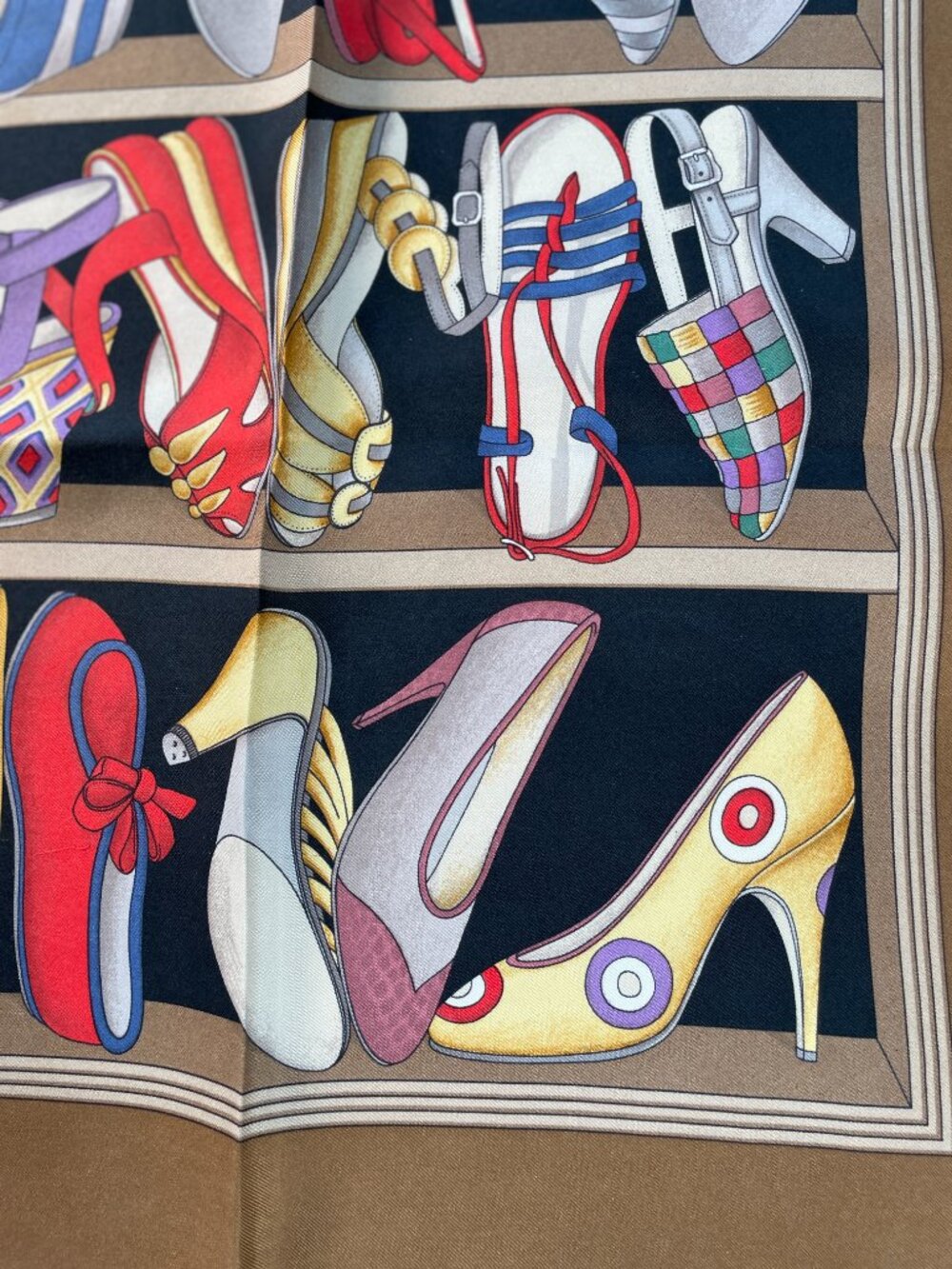 Vintage Salvatore Ferragamo Silk Scarf – Iconic Shoe Print - Picture 4 of 16